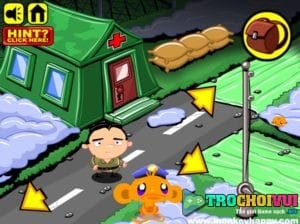 Chú khỉ buồn căn cứ quân sự